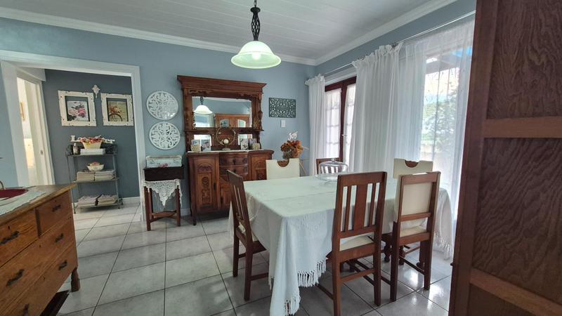 4 Bedroom Property for Sale in Hartenbos Heuwels Western Cape